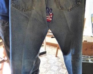 Good 'ol vintage Jeans with patches (see next 2 pictures)