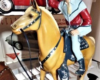 Vintage Roy Rogers & Trigger figure