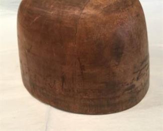 Vintage wood hat form https://ctbids.com/#!/description/share/307237