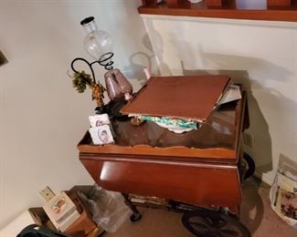 Tea cart and serving tray 