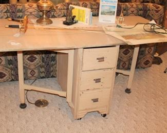 furniture gatelaeg table