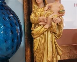 Crowned Mary Jesus