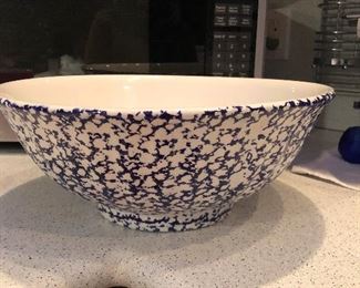 Italian stoneware bowl