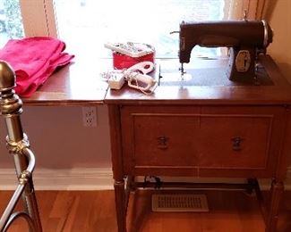 Vintage Sewing Machine and supplies