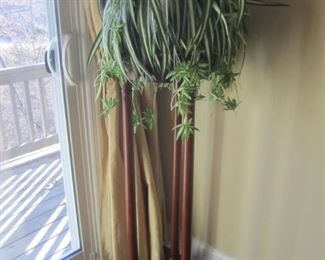 PLANT STAND