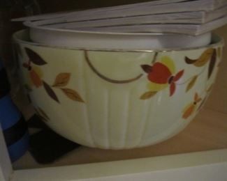 AUTUMN LEAF BOWL