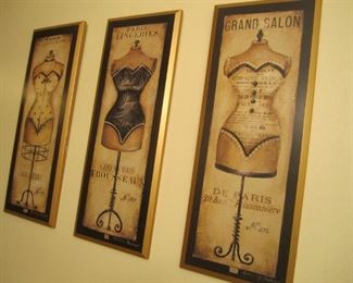 SET OF ART