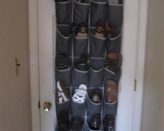 SIZE 8