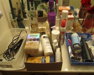 BATHROOM ITEMS