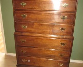 CHEST OF DRAWERS BY DIXIE