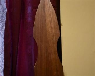 Hand made by Dr. George Richard Buchanan, who also published a book on the making of fine dulcimers, This is a fine example of his work, a Fiddle Dulcimer made of Walnut and Copper.