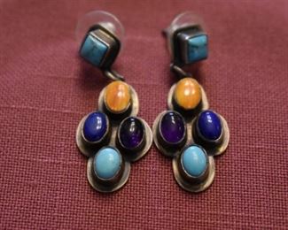 Beautiful Southwest Jewelry by Artist T. Skeets