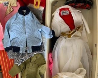 Barbie clothes 