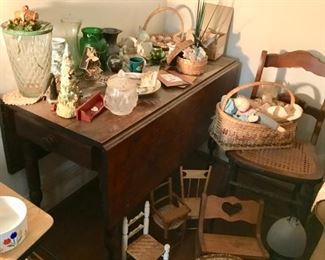dropleaf walnut table connected to Strupe family