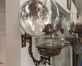 Oil lamp with Mercury glass illuminator 