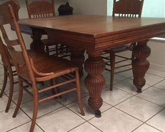 Full view of Robbins antique Extension table 