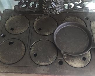 Cast iron salesman sample stoves