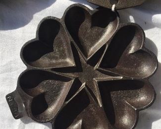 Very rare no.50 Griswold muffin pan