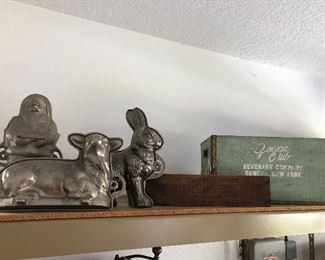 Rare Griswold molds and antique wooden advertising boxes