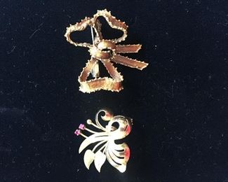 18k custom made pins