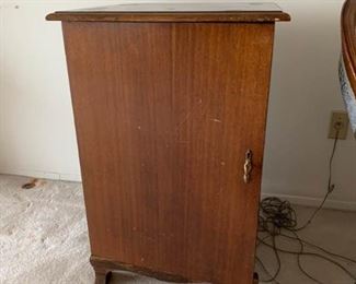 037 Antique Vinyl record Album Cabinet