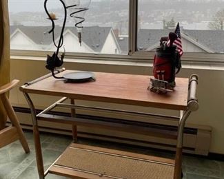 048 Vintage Bar Cart