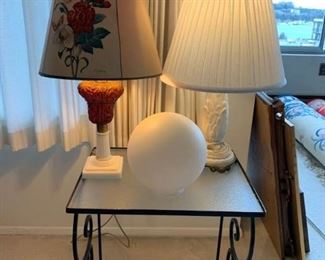 087 Earlco  Redoute Table Lamps