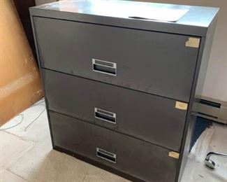 109 Oxford Lateral File Cabinet 3 Drawer