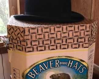 Beaver Hats Box