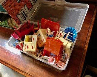 Doll house furniture 