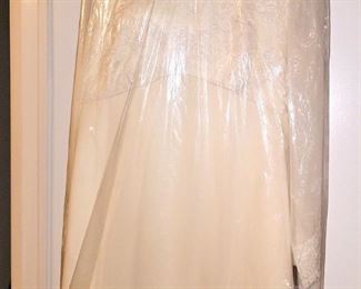 Wedding gown
