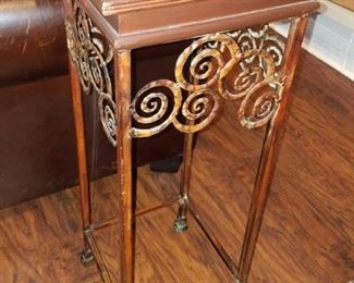 Plant stand