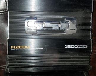pair of 1200W Max Force Series Monoblock Amplifier w/ Bass