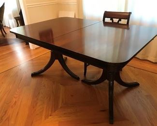 Duncan Phyfe Dining Table / 6 chairs / Pad $ 380.00