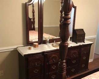 Dresser / Mirror $ 298.00