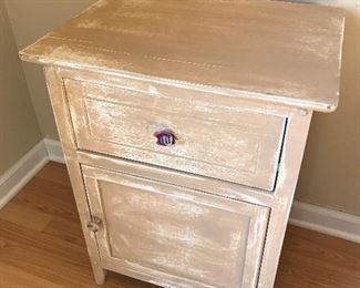 1 Drawer End Table $ 36.00
