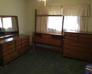 Pecan Wood Bedroom Set