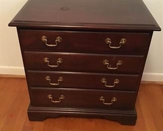 Side Table with Drawers https://ctbids.com/#!/description/share/309306
