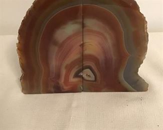 Geological Bookends https://ctbids.com/#!/description/share/309332