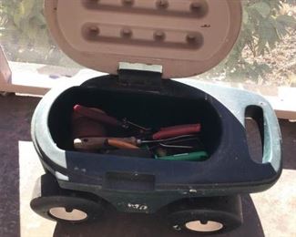 Garden Equipment https://ctbids.com/#!/description/share/309369