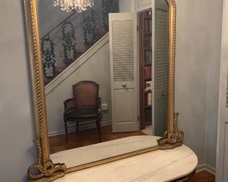 Pier mirror on marble top base