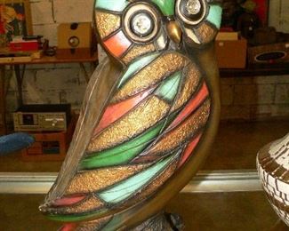 owl statue