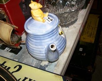 winnie the pooh teapot