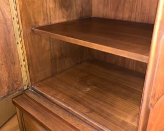 Inside a boy he’ll dresser with drawers excellent condition