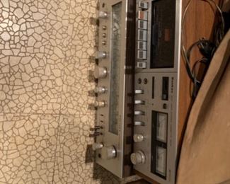 Working stereo equipment