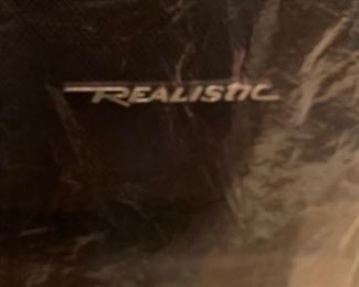 Realistic speakers excellent condition