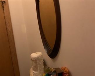 Broyhill mirror