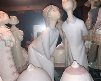 Wide collection of Llardo Figurines