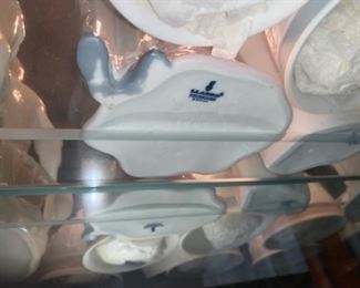 Wide collection of Llardo Figurines