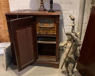 Vintage Magnavox radio and record player